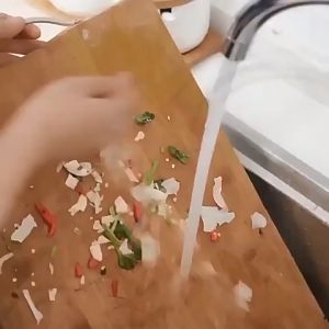 Kitchen Silicone Sink Filter Bathroom Floor Hair Stopper Push Down Strainer Anti Clog Waste Sewer / Penapis Sisa Sinki