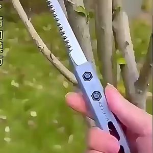 Multi Purpose Folding Saw Flexible Hand Saw Household Woodworking Garden Hand Saw Suitable for Gardening and DIY