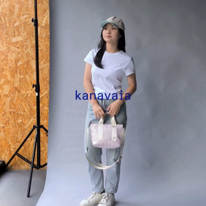 Kanavaia Mini Tote Bag in Baby Pink / Cream