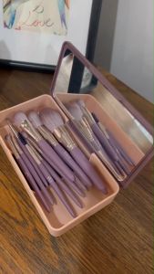 ชุดแปรงแต่งหน้า 10 ชิ้น พร้อมกล่องกระจก Makeup Brush Set with Mirror Box - NL02