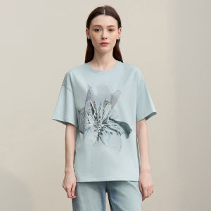 AMII | Áo Thun In Phun Bọt Cổ Tròn Cotton Sợi Gốm Tùng Rộng Tay Chụp Co Dãn