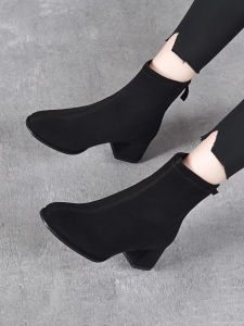 Matte Leather Short Boots: A Versatile Choice for Spring & Autumn