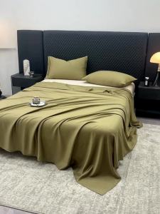 1pc Flat Sheet Eucalyptus Lyocell Summer Cool Bedspread Double Bed Top Sheet 102*90inch hot sleeper home bedcloth Drop Shipping