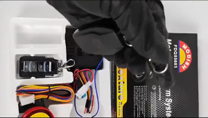 1 SET - ALARM MOTOR 12 V BISA STARTER 2 REMOTE ANTI MALING SENSOR GETAR ALARM