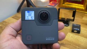 กล้องแอ็คชั่นแคม GoPro Fusion 360 องศา สินค้ามือสองสภาพใหม่ (18MP สีดำ) รุ่น FUSION CHDHZ-103
