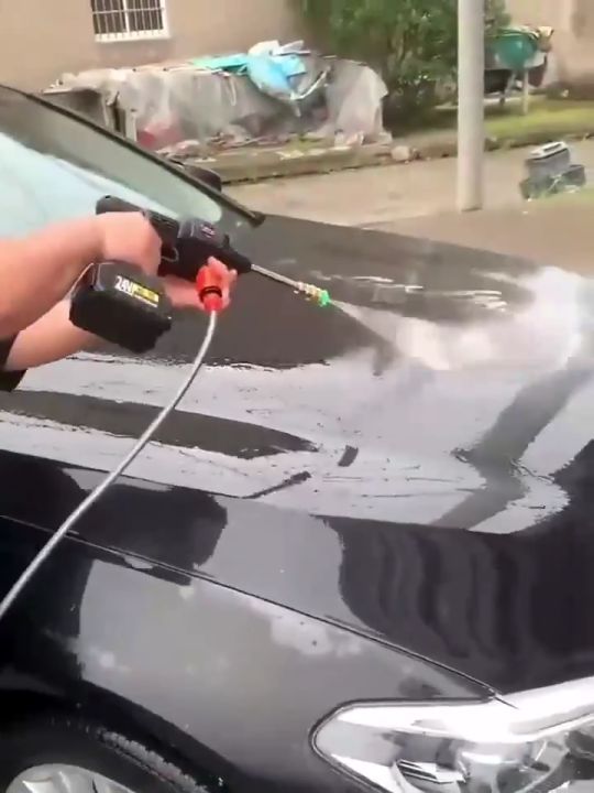 German quality BAIPUXI portable pressure washer 220v 150 times stronger water pressure strong