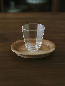 แก้วน้ำทรงแปดเหลี่ยมใสทรงสร้างสรรค์ แก้วน้ำกาแฟ แก้วน้ำชา แก้วน้ำดื่มได้ตรง แก้วน้ำสตั๊ดแบบเดี่ยว เครื่องดื่มที่ใช้ในบ้าน