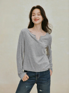INMAN | Elegant V-Neck T-Shirt