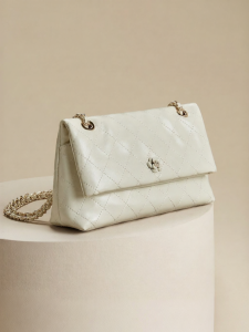 Josiny | Diamond Quilted Chain Bag