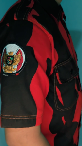 KEMEJA PEMUDA PANCASILA JAHITAN RANTE BORDIR TIMBUL PUTIH & TIMBUL SKOTLET