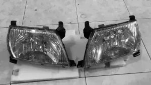 LAMPU DEPAN HEAD LAMP HEADLAMP LAMPU UTAMA TOYOTA KIJANG EFI KAPSUL 2002 2003 2004 ORIGINAL DMAC D-MAC