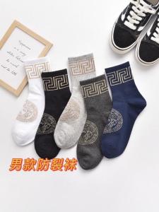 Mens Pure Cotton Moisturizing Full Foot Type Anti-Crack Socks 5 Pairs Pack Autumn Winter New Style Heel Crack Socks Sporty