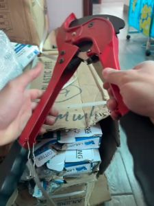 Kéo cắt ống nhựa PPR PVC 75mm - Model E03 - Phù hợp với thợ điện nước hoặc tự sửa chữa tại nhà