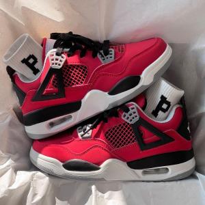 Mens Thick Bottom Sports Shoes Summer New Casual Red Couples Air Cushion Shoes Fashionable Youth Trendy Flat Heel round Toe