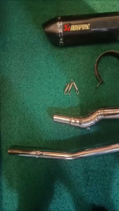 Kawasaki R-125 fi stainless elbow on Akrapovic 370mm fullsystem w/silencer