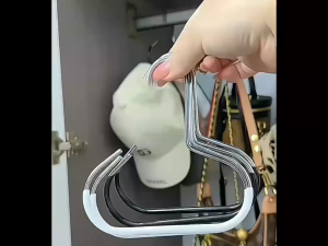 ที่แขวนหมวก กระเป๋า ที่แขวนของอเนกประสงค์ ตะขอแขวนของ ประหยัดพื้นที่