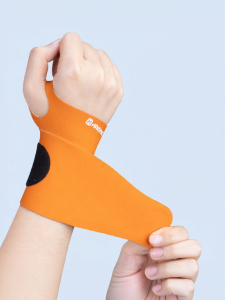 Tendonitis Protection Thin Wrist Brace for Sports and Mouse-Induced Strain