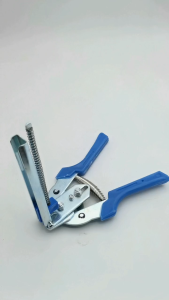 Staples Tang Kandang Alat Pengikat Kandang M ring Tang Kandang Ayam Kelinci Puyuh