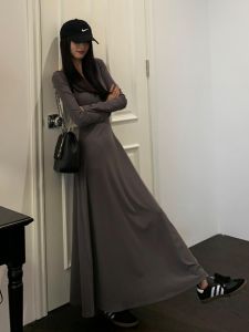 High Quality Cotton Fleece Long Sleeve Womens Dress 2023 Autumn Inner Wear A-Line Long Dress Slimming Waist Design