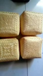 BESEK BAMBU BESEK CANTIK PERSEGI PANJANG UKURAN 21x13 CM