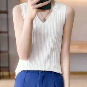 Fashionable Ice Silk Sleeveless Knitted Vest Womens V-Neck Overhead Loose Top T-Shirt Camisole Innerwear Outerwear