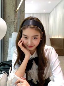 Korean Style Wide Edge Satin Hairband Womens Pure Color Headband Fashionable Daily Wear Hair Clip Accessory