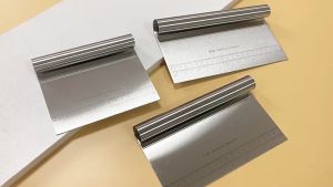 Stainless Steel Dough Cutter with Measuring Scale Pizza Pasty Cutter Cake Baking Scraper Pemotong Doh Dgn Skala Pengukur