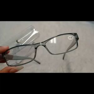 Beli Kacamata Khusus Rabun Dekat untuk Orang Tua Pria & Wanita
