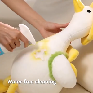 【 In Stock 】450ML Sofa Fabric Cleaner Spray Fabric Stain Remover Carpet Cleaner Water-Free wash Clean spray Pembersih Fabrik Sofa 布艺沙发清洁剂