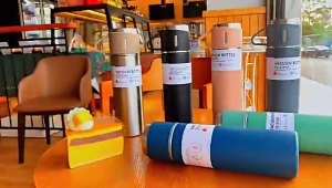 [SG] Vacuum Insulated Flask 500ml Thermos Bottle Business Water Bottle Insulated 304 Stainless Steel Gift Best Choice
