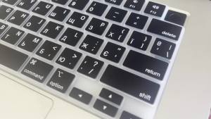Ukraine Layout Silicone Keyboard Film for MacBook Air/Pro M1 M2 M3 M4 M5 Model A3113 A3240 A2918 A2992 A3112 A3185 A3401 A3186