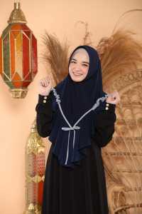 Zain - Pretty Inara Jilbab Instan Size XL Jersey Korea List Rempel Kombinasi Variasi Kerut Bahu High Quality
