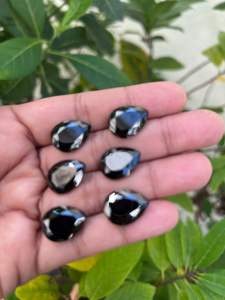 พลอย เพชรรัสเซีย CZ คิวบิกเซอร์โคเนีย DIAMOND CUT รูปไข่ สีพลอย CZ คิวบิกเซอร์โคเนีย รูปPEAr สีอเมทิสต์ BLACKนักรวม 16กะรัต CARATS 13x18mm