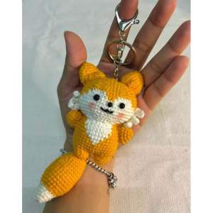 Móc khoá len cáo cam handmade