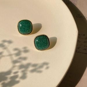 Retro Green Gemstone Earrings with Gold Rimmed Square Crack Design No Piercing Required Hong Kong Style Fashion Jewelry