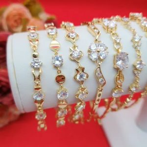 สร้อยข้อมือทองฝังพลอย ความยาว 7-8 นิ้ว ตะขอคลิปล็อค ใช้ได้ทุกโอกาส งานสวย ข้อมือพลอย ชุบทอง งานสวย