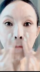 โฟมล้างหน้าPDRN DNA Salmon Foaming Gel เกาหลี สูตรอ่อนโยน ล้างหน้าและบำรุงในขั้นตอนเดียว ใหม่ล่าสุด จากเกาหลี