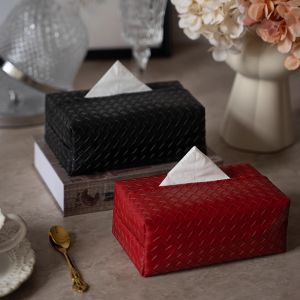 กล่องใส่กระดาษเช็ดหน้ามีดีไซน์ทอแบบหรูหราสีแดงสำหรับงานแต่งงานและห้องนอนในช่วงฤดูร้อนปี 2024