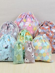 กระเป๋าใส่ของแบบมีเชือกผูก ความจุขนาดใหญ่ กันน้ำ กันน้ำมัน ใส่โทรศัพท์มือถือ ใส่เสื้อผ้า รองเท้า ผ้าเช็ดตัว กระเป๋าใส่ของสำหรับใช้ในบ้าน