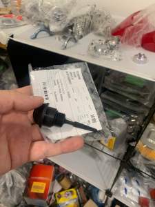 Thăm nhớt dầu máy Piaggio Vespa 2v Iget Sprint chính hãng Piagio Piaggio