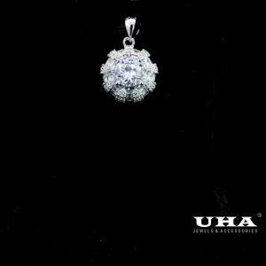 M1660 Mặt và dây chuyền nữ đính đá sáng lấp lánh UHA