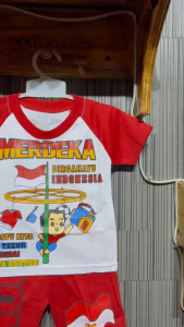 Setelan Anak Laki-Laki Dirgahayu Indonesia Tema  (17 Agustus 1945) Usia 3 Bulan-10 Tahun Lengan Pendek Bahan Katun Desain Unik