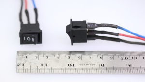 PNP Saklar Besar ON OFF ON 3 Pin Kontak