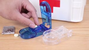 Portable Medical Pill Cutter Medicine Storage with Splitter Medical Pill Cutter Medicine Storage with Splitter