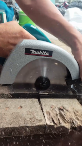 เลื่อยวงเดือน 7 นิ้ว เลื่อยวงเดือนไฟฟ้า เลื่อยวงเดือนไร้สาย เลื่อยวงเดือนจิ๋ว เลื่อยตัดไม้ เลื่อยไฟฟ้า พร้อมใบตัด การันตีสินค้าตรงปก 100%สำหรับตัดไม้