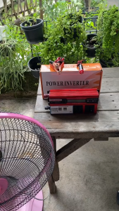 อินเวอร์เตอร์ 12v220v ตัวแปลงไฟฟ้า 1500W /1600W/6000W อินเวอร์เตอร์  Pure Sine Wave Inverter  เครื่องแปลงไฟ  DC 12V to AC 220Vอินเวอร์เตอร์จอแสดงผลดิจิตอล LED อินเวอร์เตอร์รถยนต์แบบคลื่นไซน์บริสุทธิ์ หลายซ็อกเก็ต USB ชาร์จได้