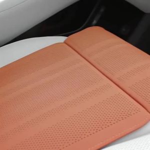 Car Seat Cushion with Leg Support Leather Breathable Seat Pad Memory Foam Extender Leg Cushion Universal Car Seat Protect Cover