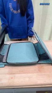 กระเป๋าใส่สัตว์เลี้ยงลากได้ กั้นแบ่ง2ช่อง เน้นระบายอากาศ