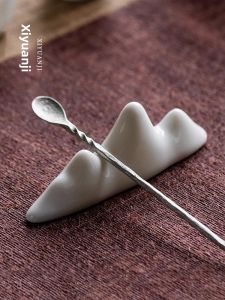 XIYUANJI | Creative Calligraphy Brush Stand & Rest Ceramic Stationery Accessory