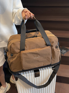 Compact Travel Bag Wet Dry Separation Large Capacity Foldable
